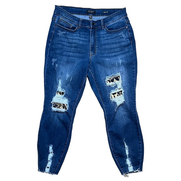 Judy Blue Distressed Leopard Patch Skinny Fit Jeans Sz 16W - Picture 1 of 13